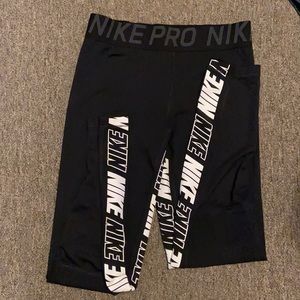 Nike Pro Leggings